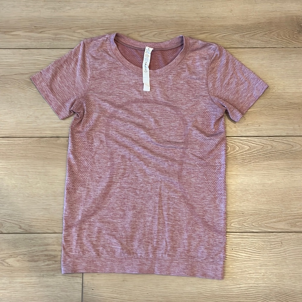 Lulu Lemon T-Shirt, Good Condition